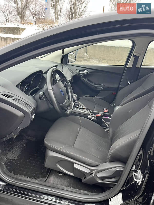 Седан Ford Focus 2018 в Дніпрі