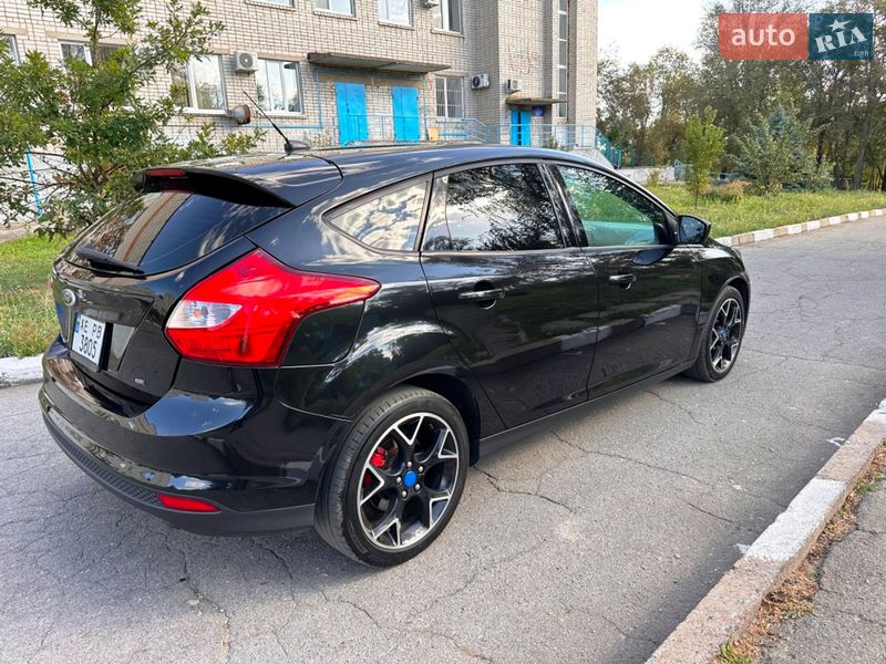 Хэтчбек Ford Focus 2012 в Запорожье
