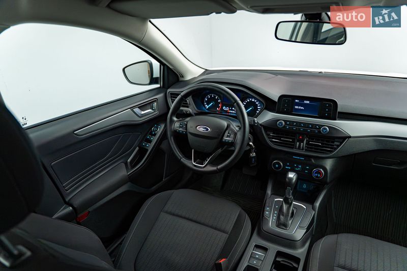 Хэтчбек Ford Focus 2020 в Киеве