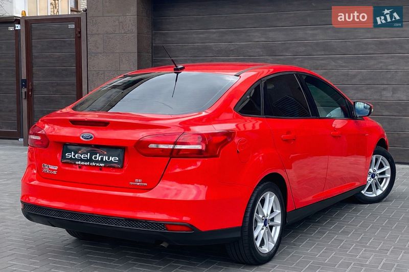 Седан Ford Focus 2015 в Николаеве