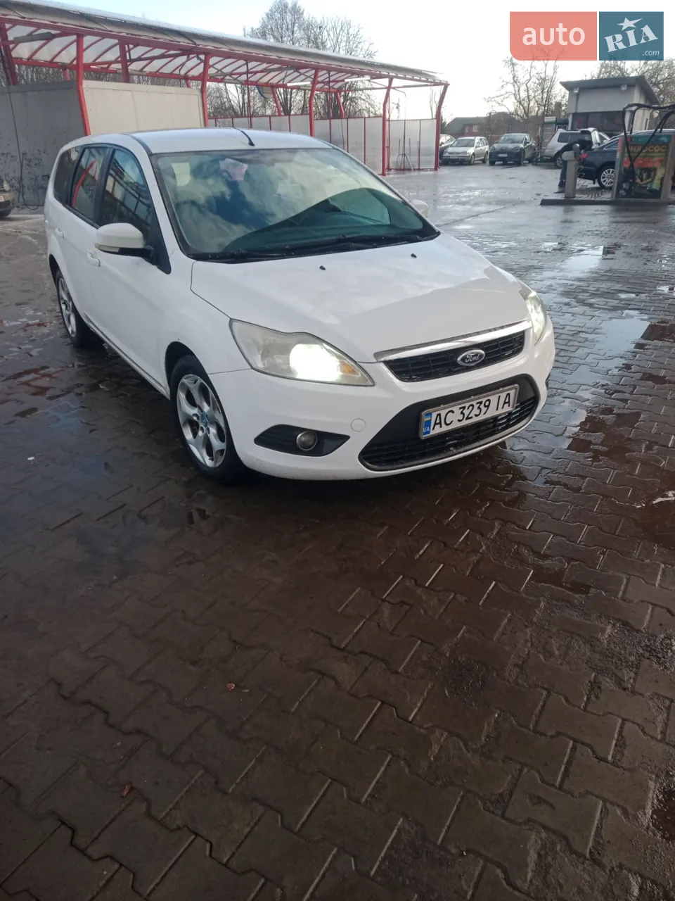 2010 Ford Focus - мініатюра 40