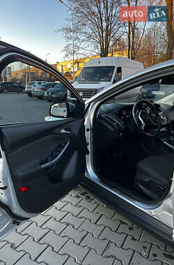 Седан Ford Focus 2011 в Луцке