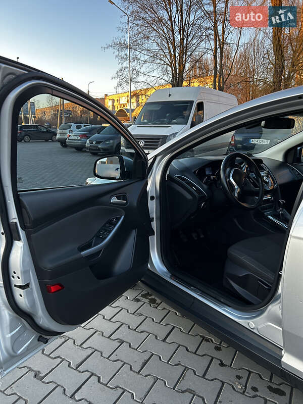 Седан Ford Focus 2011 в Луцке