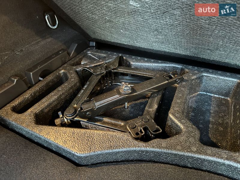 Універсал Ford Focus 2020 в Сарнах