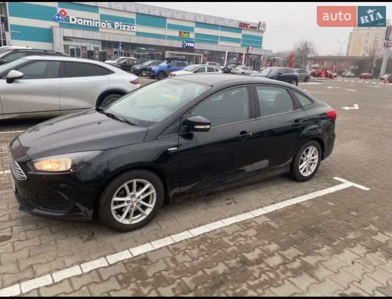 Седан Ford Focus 2016 в Крюківщині