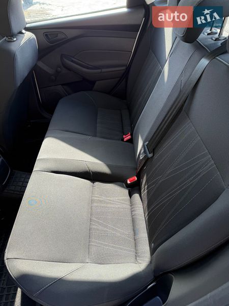 Седан Ford Focus 2018 в Лебедине