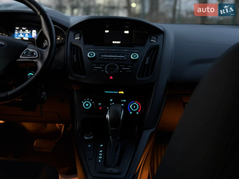 Хетчбек Ford Focus 2017 в Дрогобичі