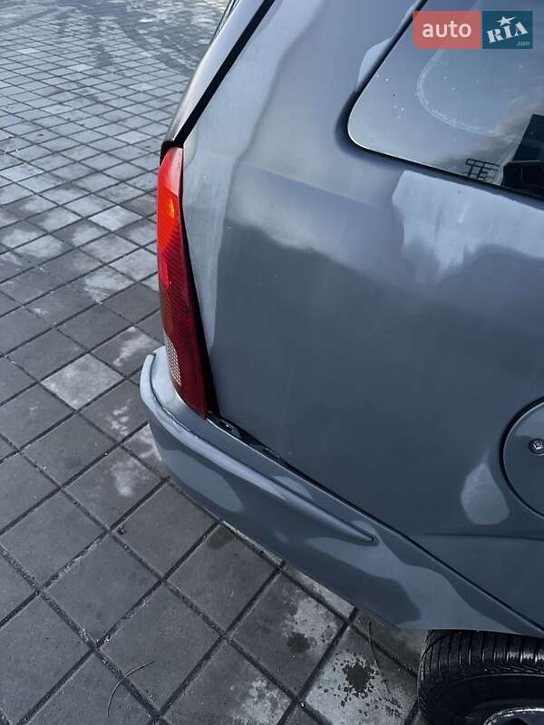 Универсал Ford Focus 2003 в Черкассах