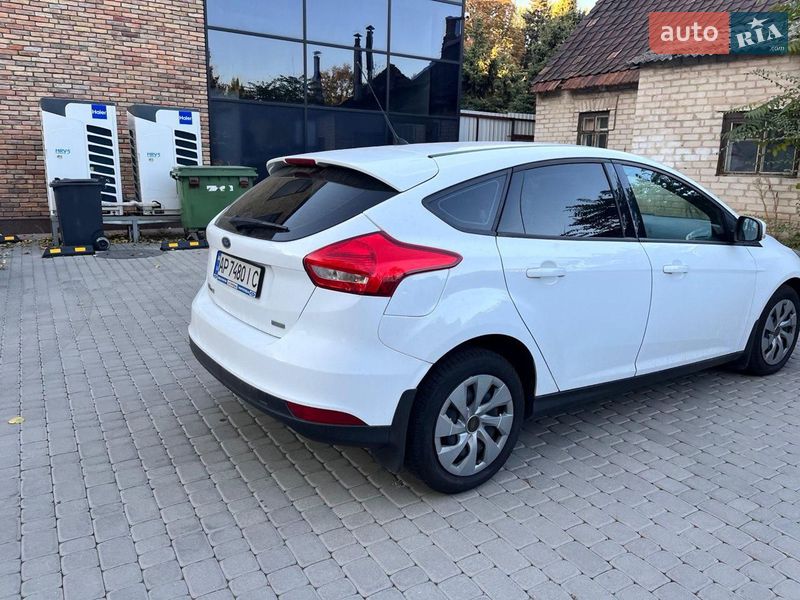 Хэтчбек Ford Focus 2016 в Запорожье
