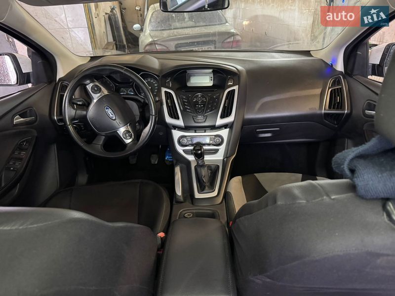 Хэтчбек Ford Focus 2012 в Киеве