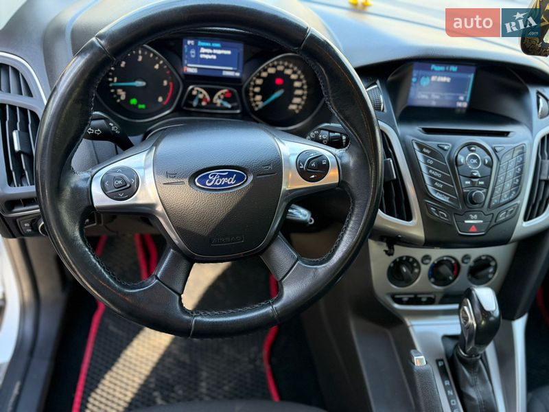 Хэтчбек Ford Focus 2014 в Житомире