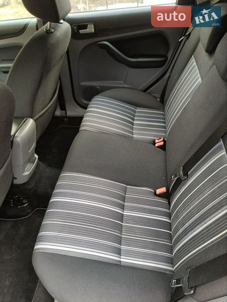 Универсал Ford Focus 2010 в Киеве