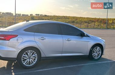 Седан Ford Focus 2017 в Ровно