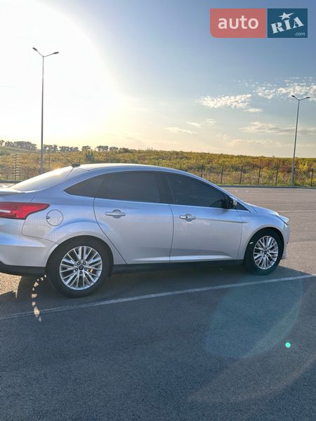 Седан Ford Focus 2017 в Ровно