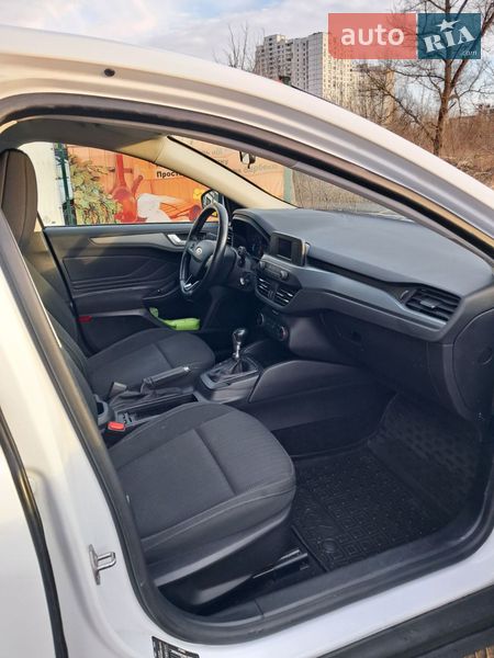 Хэтчбек Ford Focus 2019 в Киеве
