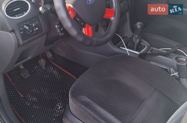 Седан Ford Focus 2005 в Чернігові