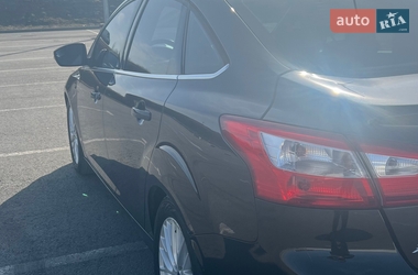 Седан Ford Focus 2011 в Львове