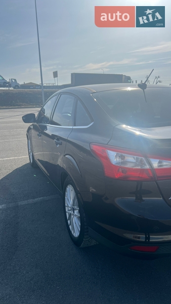 Седан Ford Focus 2011 в Львове