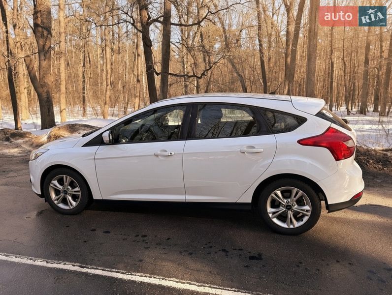 Хэтчбек Ford Focus 2014 в Житомире