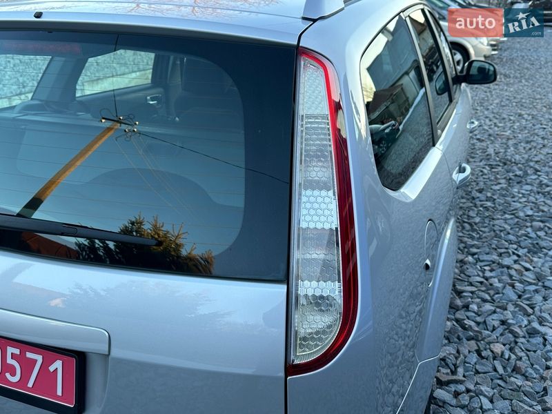 Универсал Ford Focus 2010 в Ровно