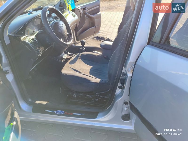 Хэтчбек Ford Focus 2002 в Одессе