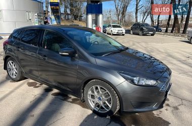 Хэтчбек Ford Focus 2016 в Львове