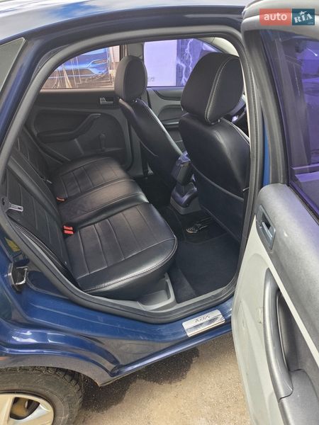 Хетчбек Ford Focus 2008 в Києві