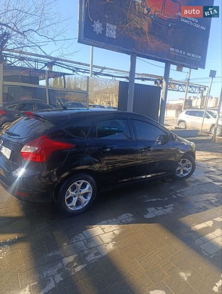 Хэтчбек Ford Focus 2013 в Ивано-Франковске