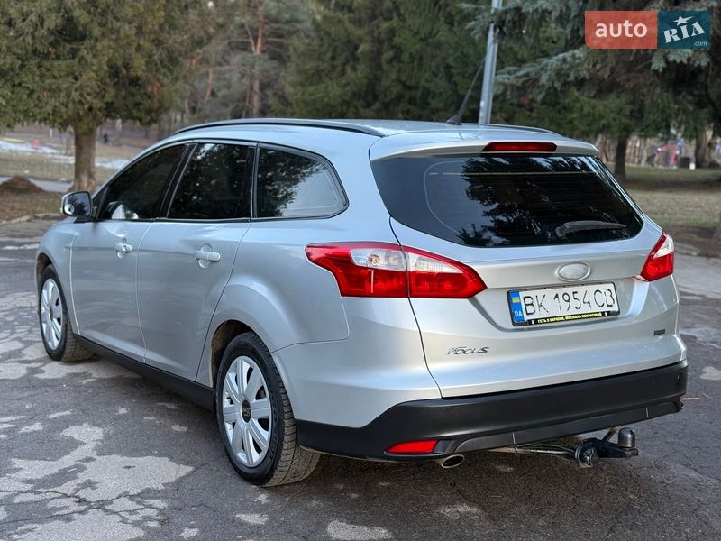 Универсал Ford Focus 2011 в Ровно