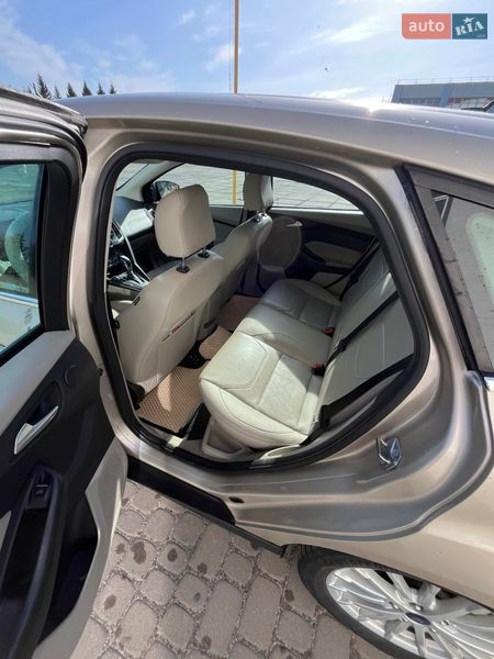 Хетчбек Ford Focus 2017 в Винниках