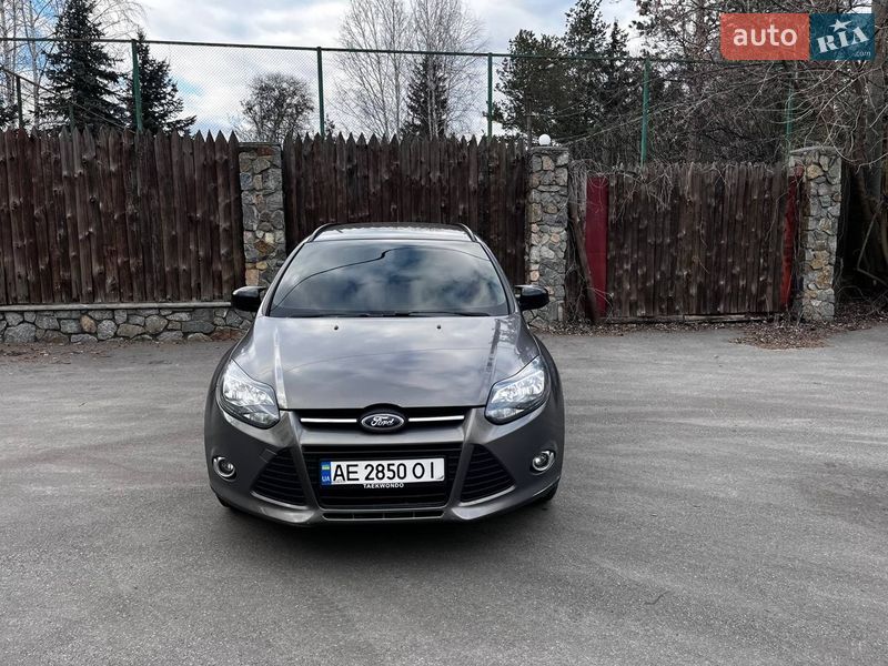 Універсал Ford Focus 2014 в Дніпрі