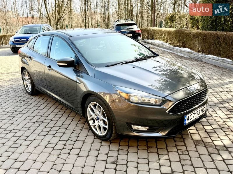 Седан Ford Focus 2015 в Луцке