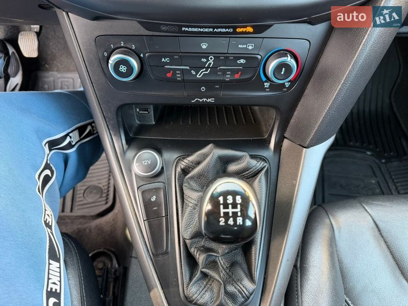 Седан Ford Focus 2015 в Луцке