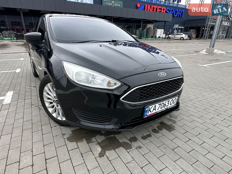 Седан Ford Focus 2016 в Первомайську