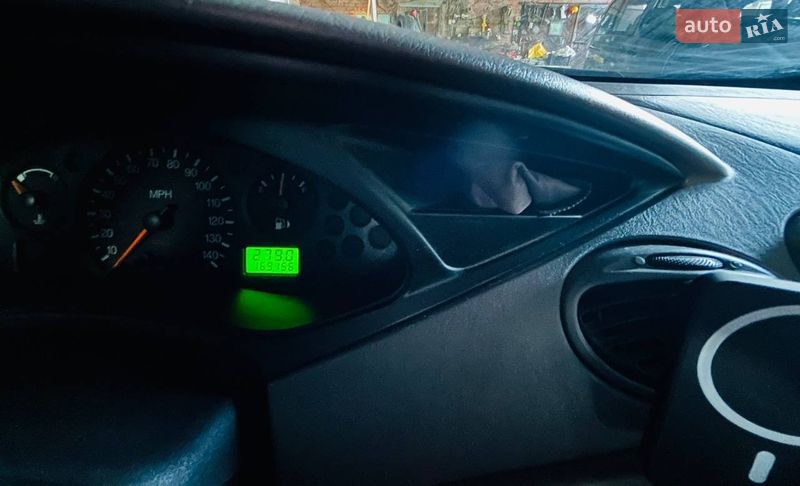Седан Ford Focus 2004 в Остроге фото 4 Седан Ford Focus 2004 в Остроге
