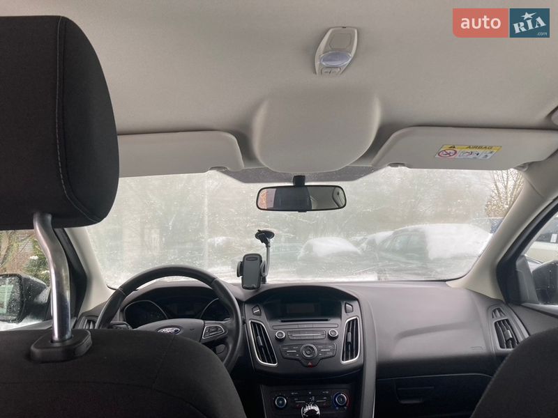 Хэтчбек Ford Focus 2017 в Львове