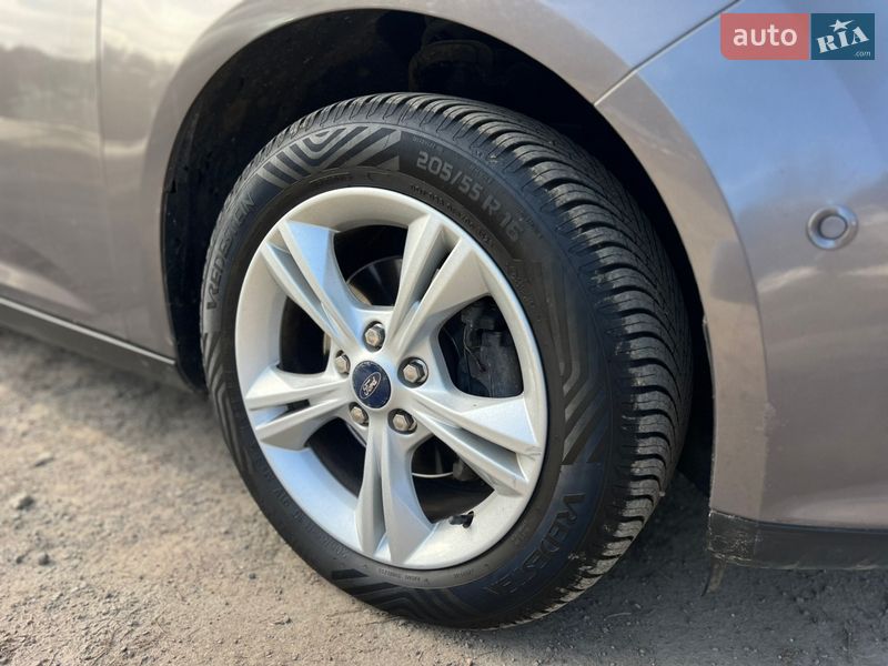 Универсал Ford Focus 2012 в Ивано-Франковске