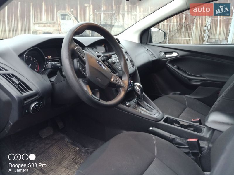 Седан Ford Focus 2015 в Киеве