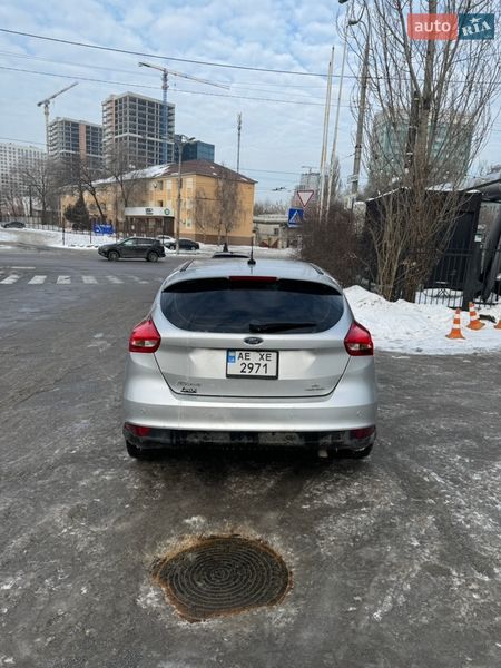 Хэтчбек Ford Focus 2015 в Черкассах