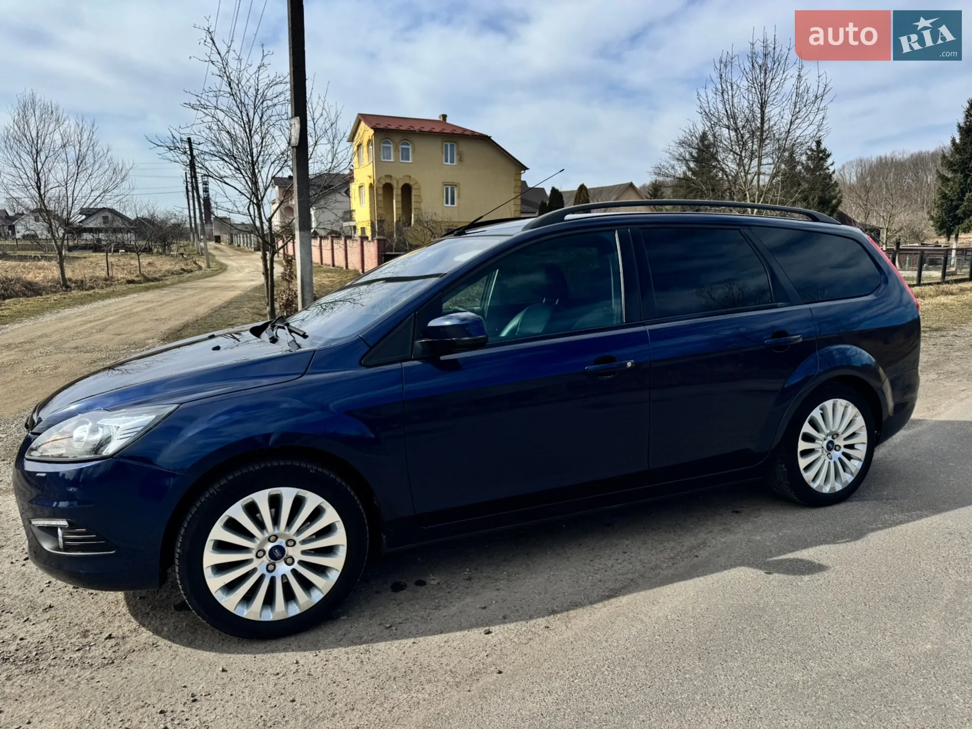 2010 Ford Focus - мініатюра 13