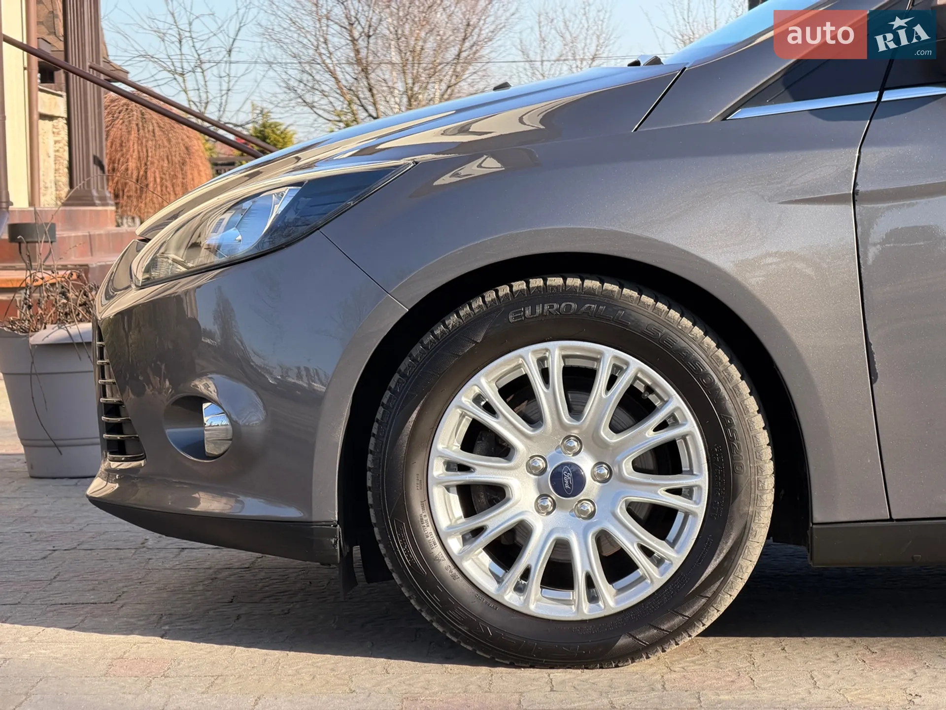 2012 Ford Focus - мініатюра 11