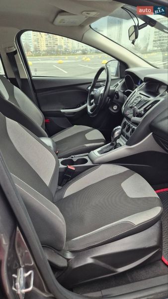Хэтчбек Ford Focus 2012 в Киеве