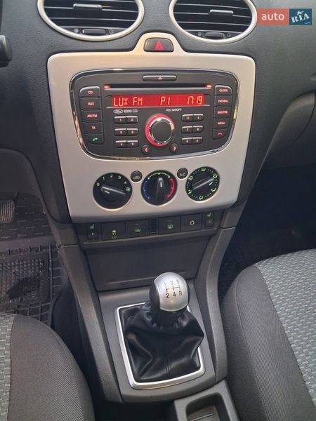 Хетчбек Ford Focus 2005 в Мені