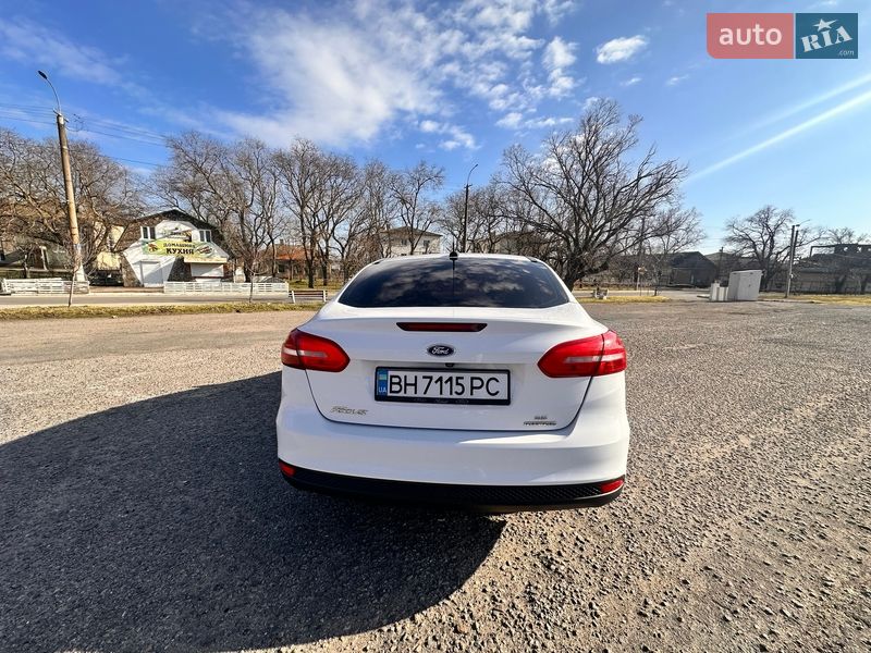 Седан Ford Focus 2015 в Одессе