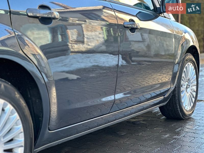 Универсал Ford Focus 2010 в Староконстантинове