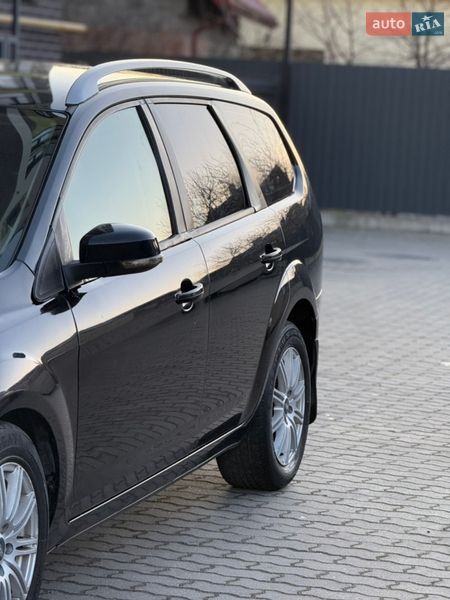 Универсал Ford Focus 2009 в Жовкве
