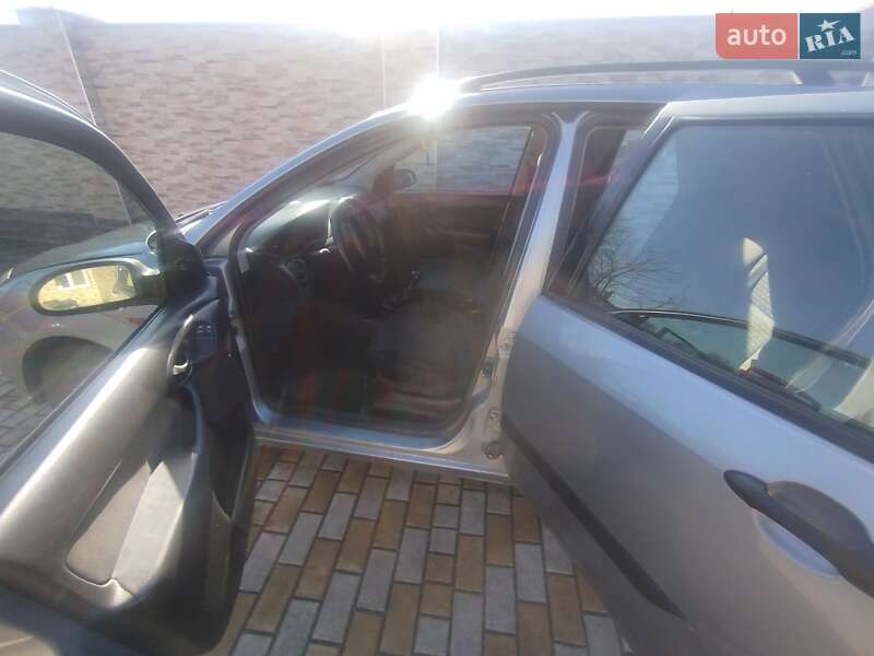 Универсал Ford Focus 2004 в Буче