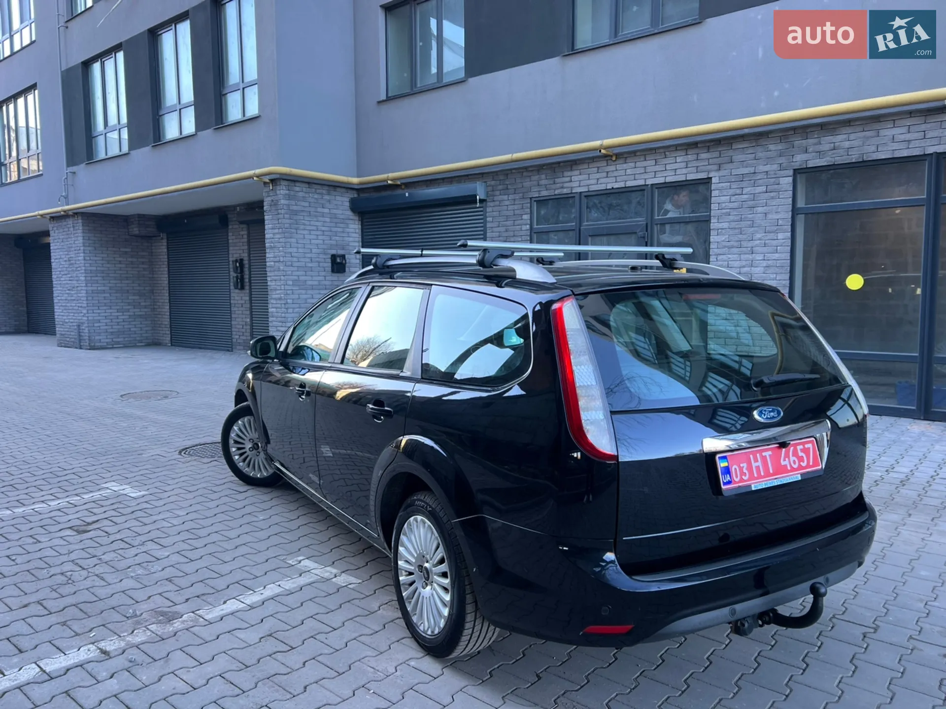 2010 Ford Focus - мініатюра 11