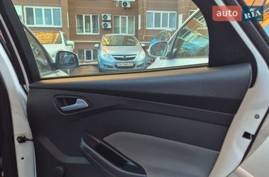 Хэтчбек Ford Focus 2014 в Киеве