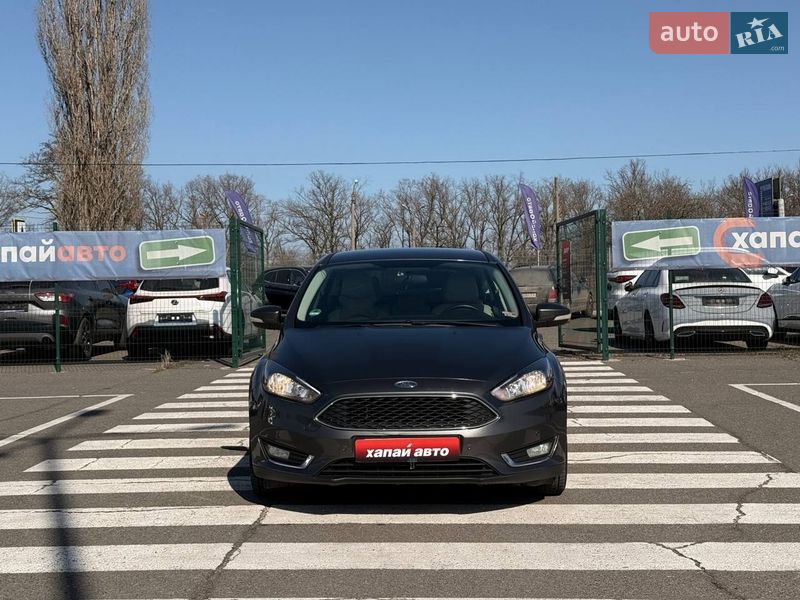 Хэтчбек Ford Focus 2015 в Одессе